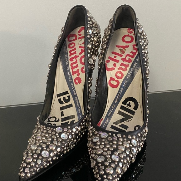 Versace Shoes - Versace Black Leather Studded Crystal Pumps